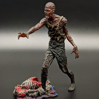 Mô hình có khớp xác sống Charred Zombie - The Walking Dead (13cm)
