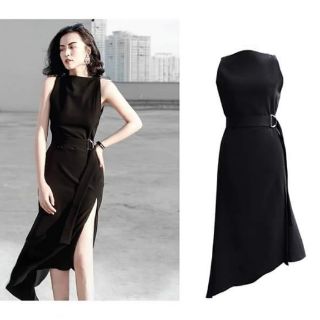 ĐẦM ĐEN THIẾT KẾ KÈM BELT