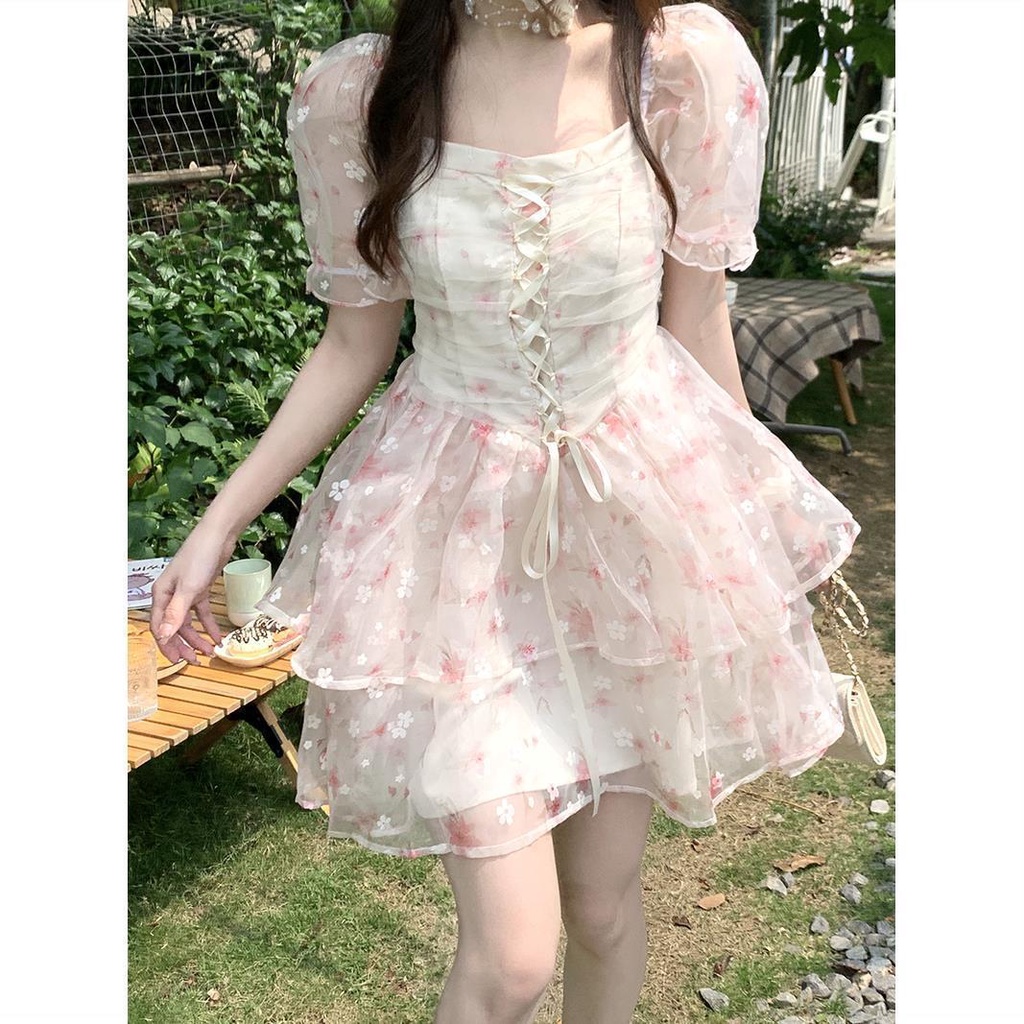 Váy hoa tiểu thư ngắn dáng xòe nhẹ nhàng