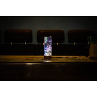 Đèn ngủ hiệu ứng Galaxy dải ngân hà, Đèn ngủ chất liệu Epoxy resin với hiệu ứng độc đáo và đẹp mắt