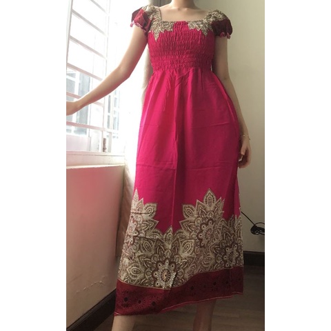 Đầm maxi lanh thái phù hợp đi biển