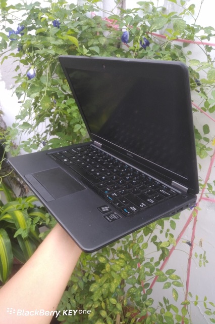 Laptop Mini Dell Latitude E7250 i5 12inch | BigBuy360 - bigbuy360.vn