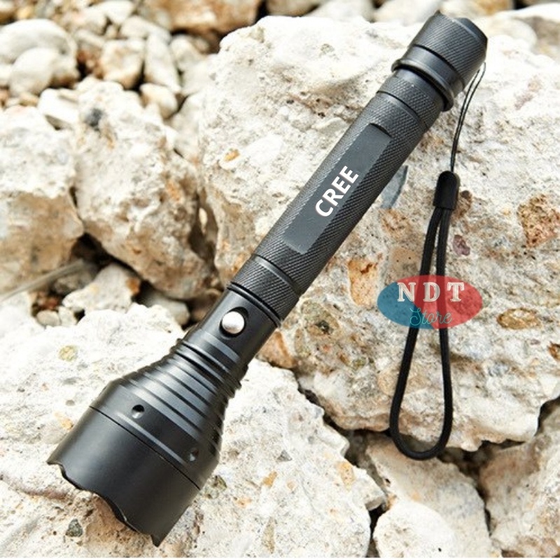 Đèn Pin Cầm Tay Siêu Sáng CREE Ultrafire Có Hộp Hợp Kim Chống Nước Ánh Sáng Mạnh Pin Khỏe Kèm Sạc Siêu Tiện Dụng