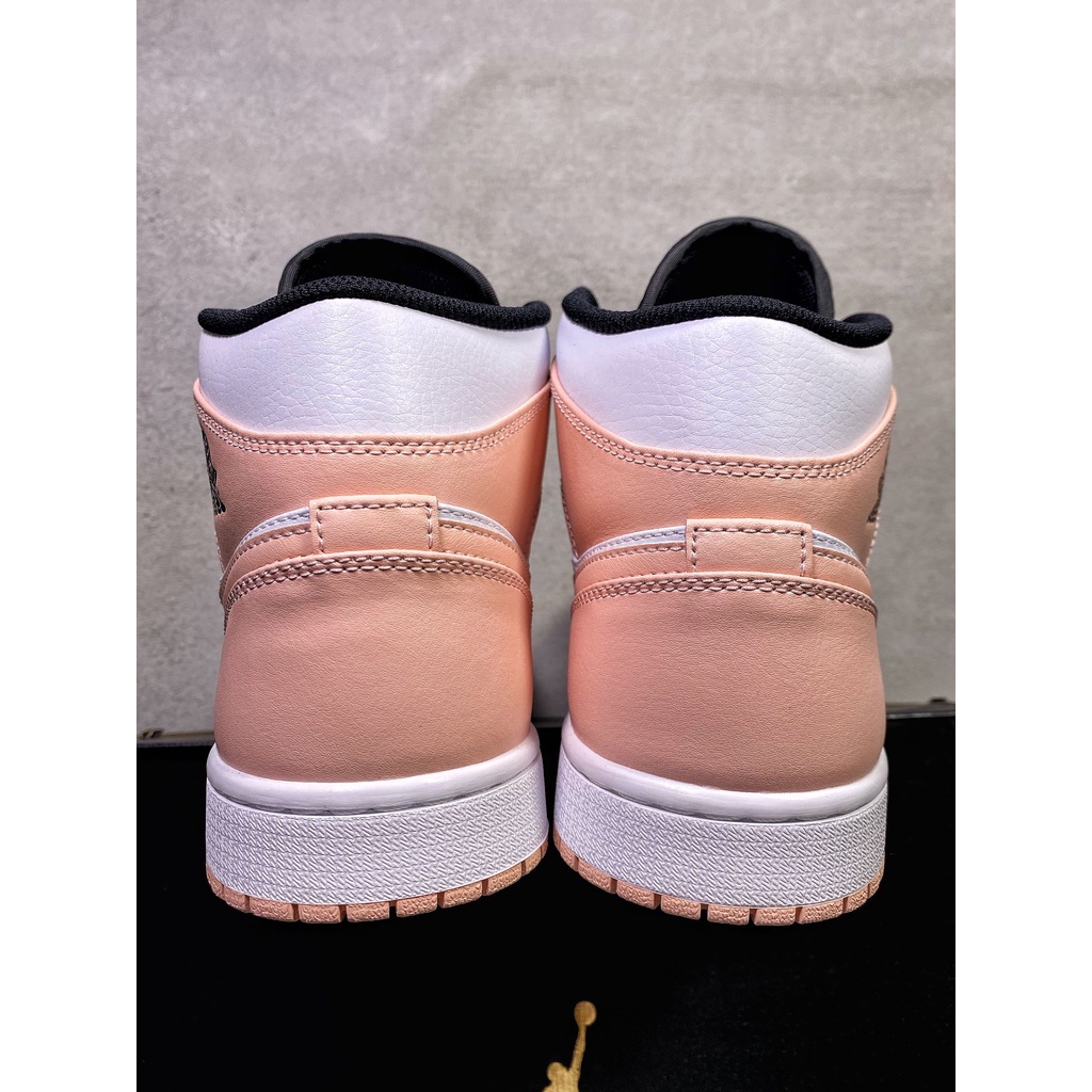 Giày Air Jordan 1 Mid "Crimson Tint"