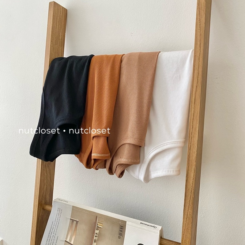 Áo tanktop trơn bo viền cổ_A0488