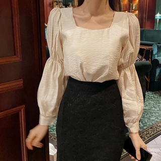 [Hàng Có Sẵn] Áo Kiểu Cổ Vuông Xếp Ly Tay Phồng Ôm Dáng Ngọt Ngào Phong Cách Hàn Quốc Cho Nữ