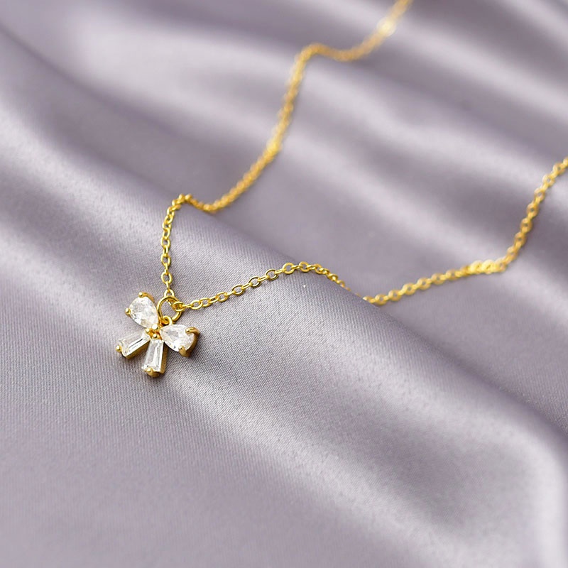 XiaoboACC Dây Chuyền Khối Zircon Họa Tiết Bướm / Vương Miện / Trái Tim / Rỗng Thời Trang Hàn Quốc Dễ Thương