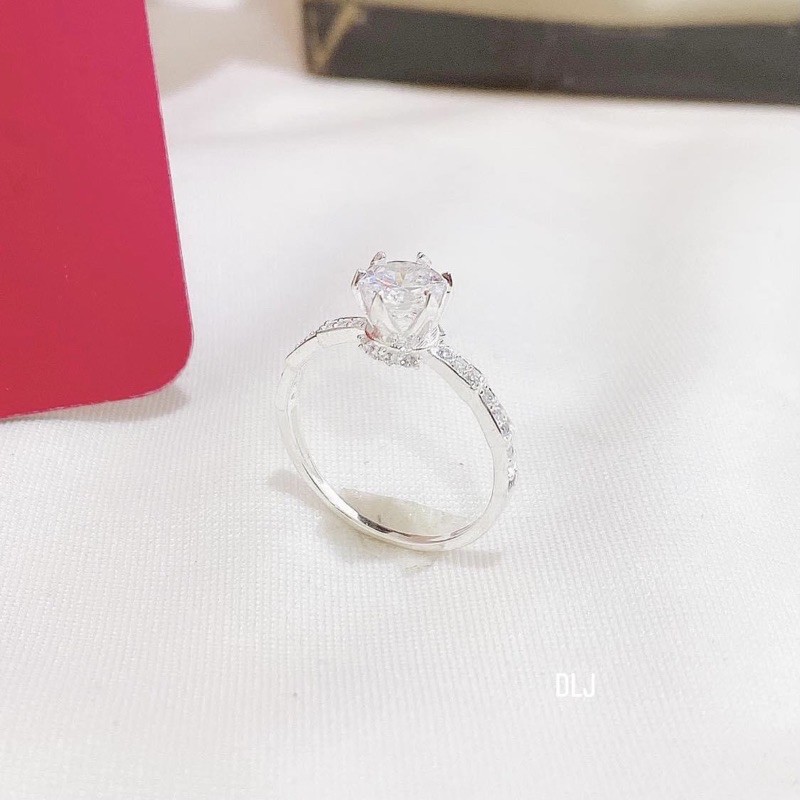 NHẪN BẠC NỮ DÁNG ĐÁ CAO