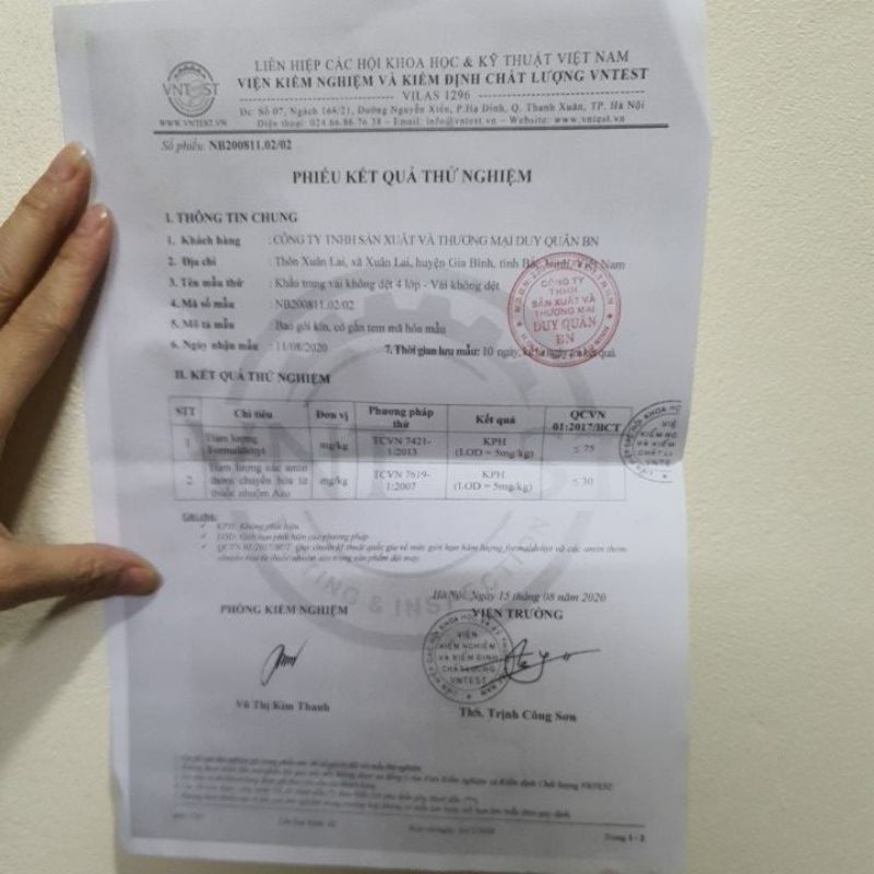 Hộp 50 Chiếc Khẩu Trang y tế 4 lớp Trắng viền xanh dày đẹp | BigBuy360 - bigbuy360.vn