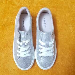 Giày nữ Za ra 👟👟 Metallic Sneakers
