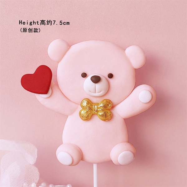 Trang trí gốm mềm gấu hồng + tim đỏ
