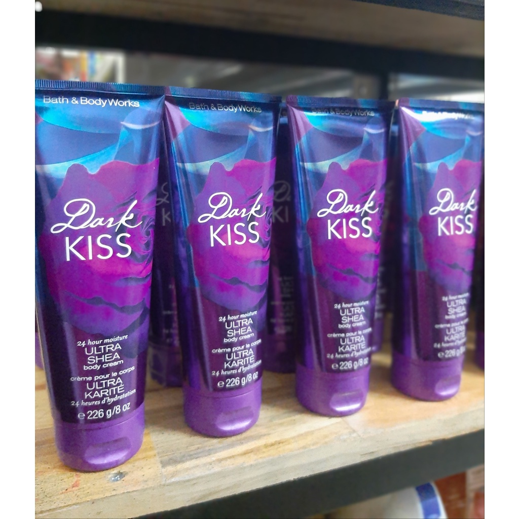 Sữa dưỡng thể Dark Kiss bath and body works của Mỹ