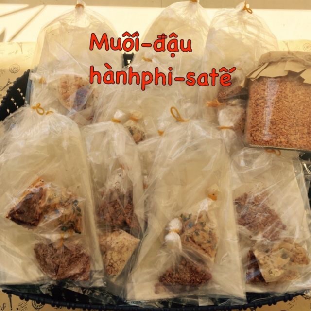 Combo 30 bịch bánh tráng muối đậu hành sa tế Tây ninh - Nguyệt Như