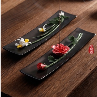 Đế sứ cắm nhang trầm