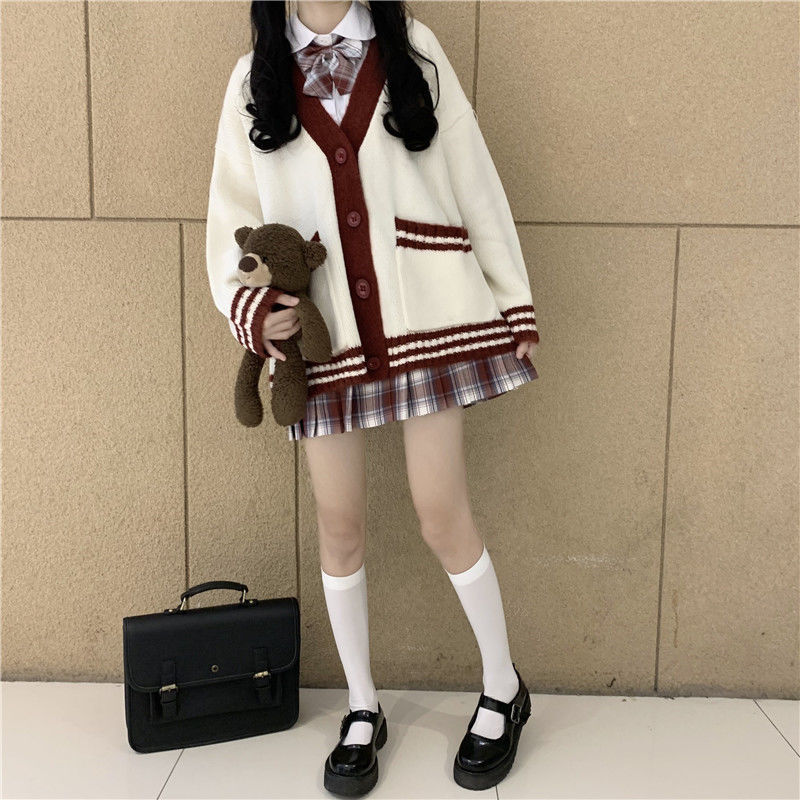 Áo khoác len dáng rộng phối màu tương phản trẻ trung phong cách Hàn Quốc