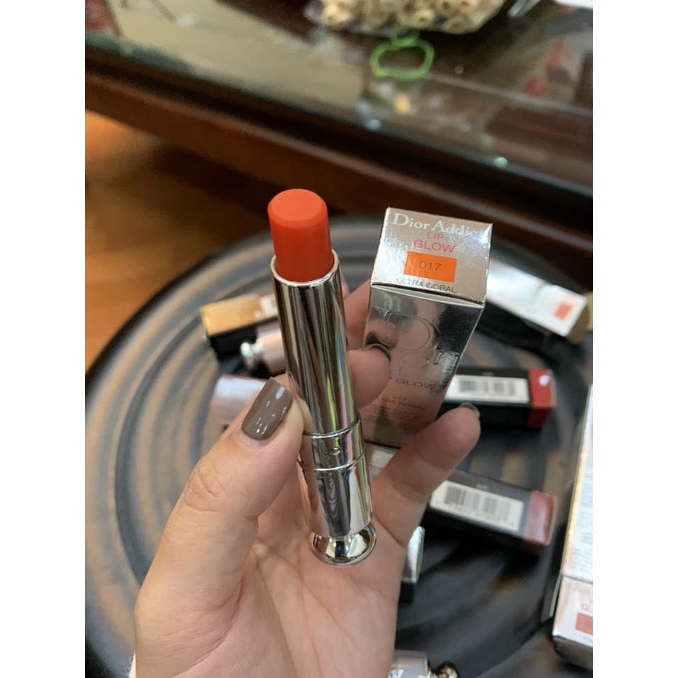 Mới về - Son dưỡng dior lip glow 017- cam tươi da trắng