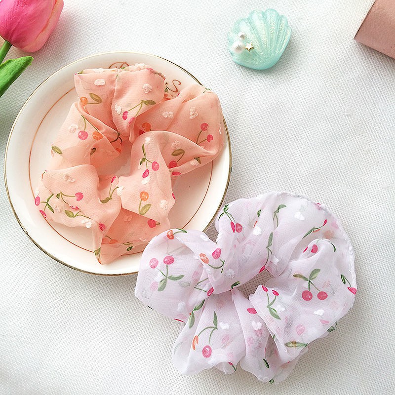 Dây cột tóc vải scrunchies trái cherry ngọt ngào. Phụ kiện cột tóc cao cấp.