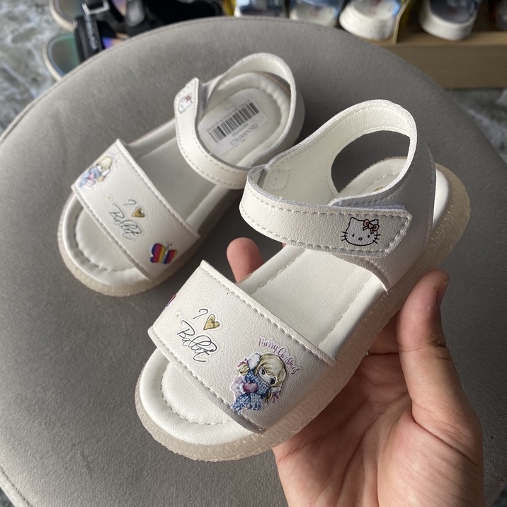 Dép Quai Hậu Cho Bé Cao Cấp Chống Trơn Trượt, êm chân và nhẹ , Sandal bé gái Hàng hộp Quảng Châu (Mã 205) size 22, 24