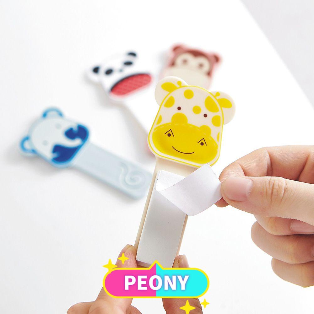 Dụng Cụ Nhấc Nắp Bồn Cầu Hình Hoạt Hình Dễ Thương