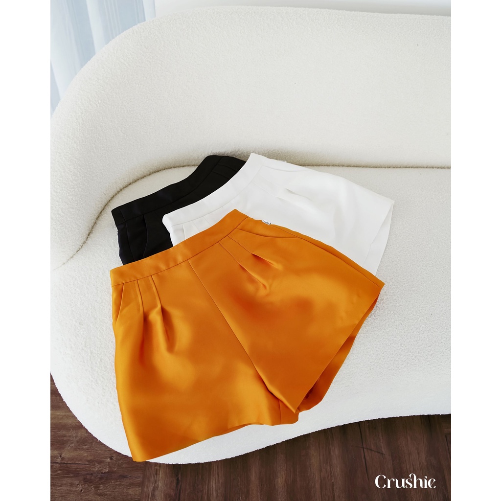 Quần short Crushie dáng suông cạp cao Doris