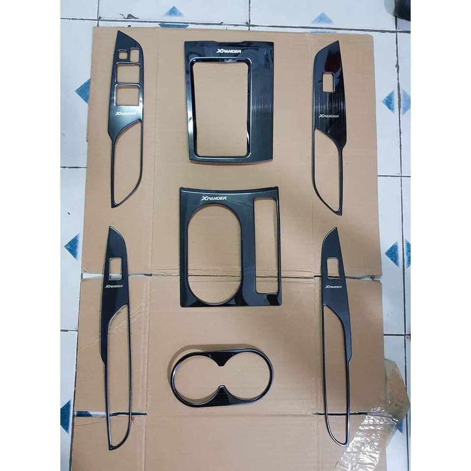 Đồ chơi và phụ kiện xe Xpander