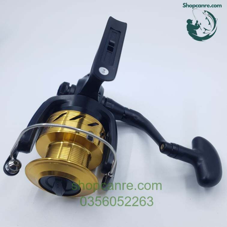 Máy câu Daiwa Strikeforce 4000-B SD