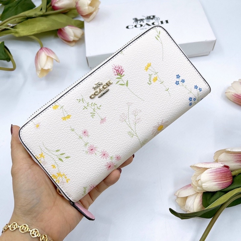 Ví dài nữ C0ach xinh tươi