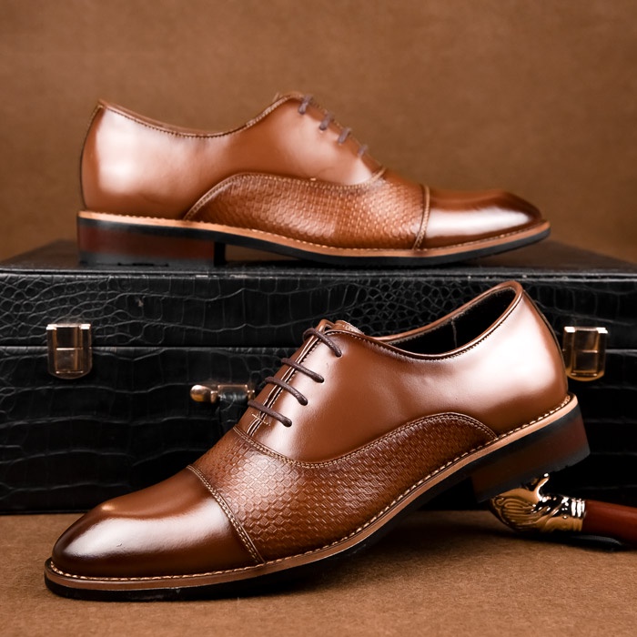 Giày nam đẹp da thật Manzano họa tiết dập vân trẻ trung sang trọng M66884