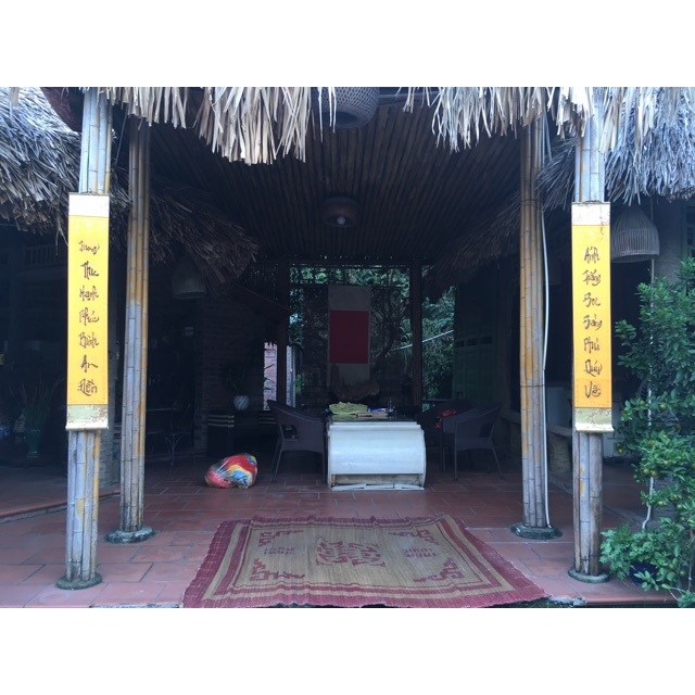 Câu đối thư pháp treo tường