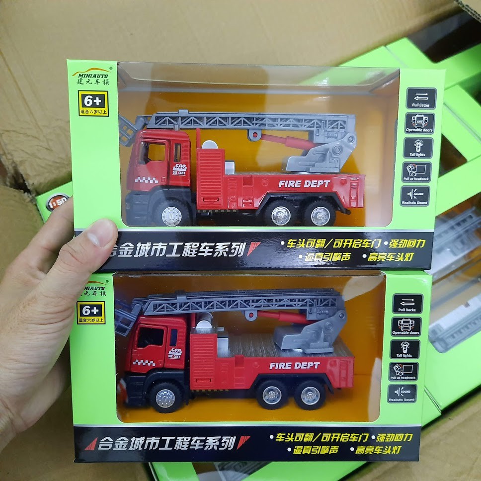 Xe ô tô cứu hỏa đồ chơi trẻ em mô hình tỉ lệ 1:50 xe có âm thanh và đèn mở được cửa