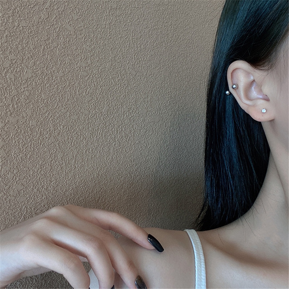 Khuyên tai chốt xỏ bạc S925 mặt trái tim đá đính sang trọng thời trang Yanqueens Đồ trang sức