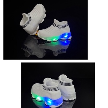 AMILA Giày Thể Thao One-Set Tất Dệt Kim Co Giãn Thoáng Khí Có Đèn LED Phong Cách Mới Mùa Hè Cho