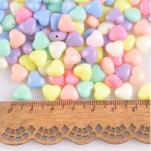 Bộ 50 hạt nhựa Acrylic hình trái tim nhiều màu kích thước 9X8mm dùng làm trang sức thủ công