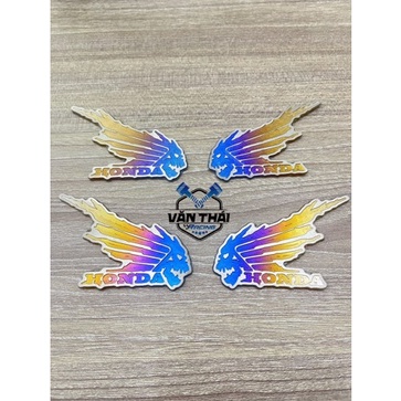 TEM TITAN CÁNH CHIM MẶT QUỶ
