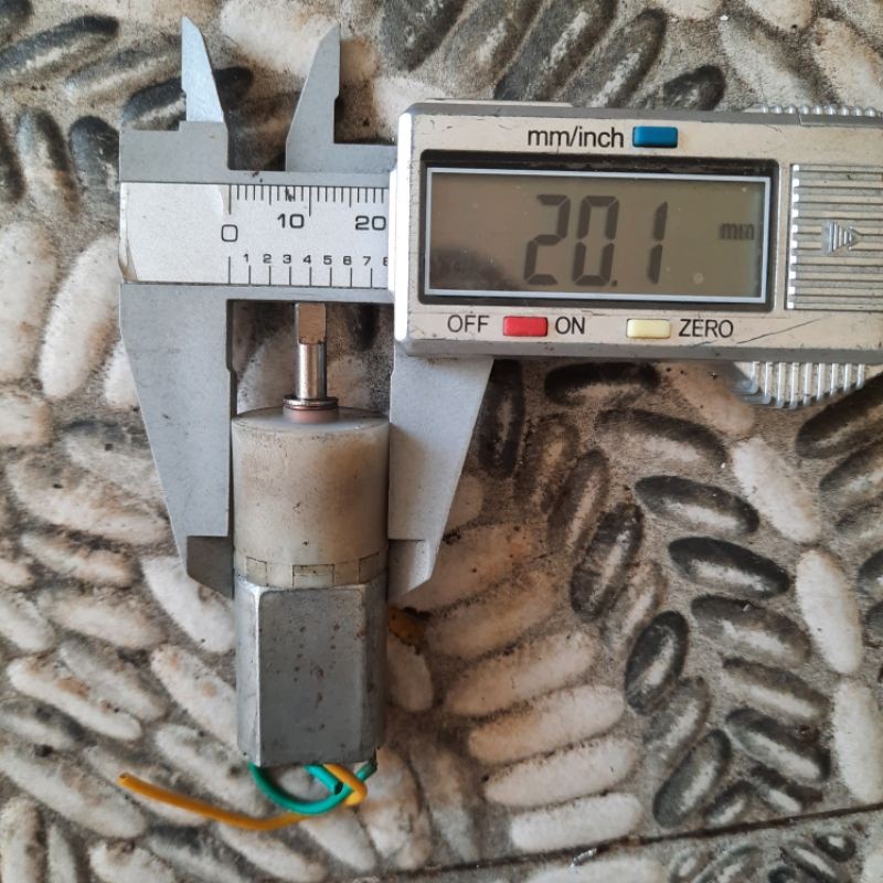 motor giảm tốc nhỏ tháo máy uốn tóc 12v