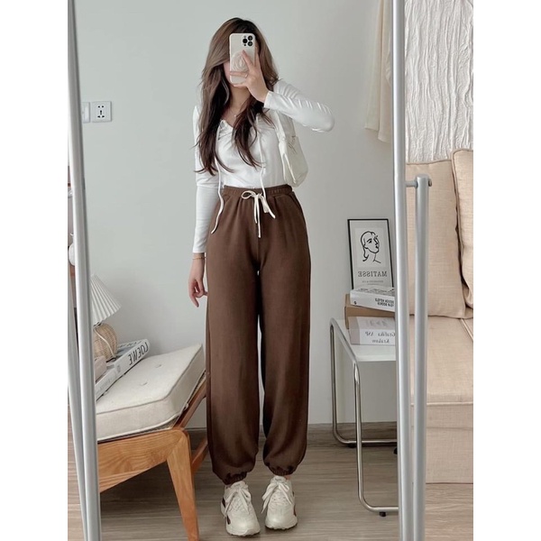 Quần jogger nỉ tăm chất đẹp- hàng loại 1