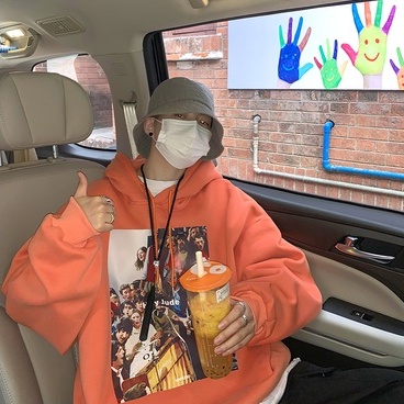 Áo hoodie thời trang cá tính cho nam