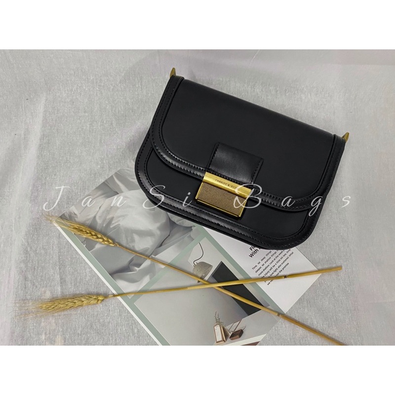 Túi xách đeo chéo JanSi, túi đeo vai kẹp nách basic khoá phím đàn likeaut sz22 -