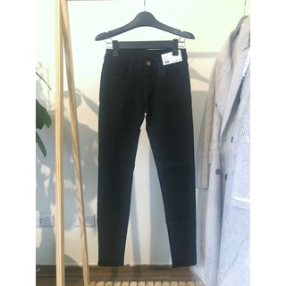 Quần skinny jeans đen