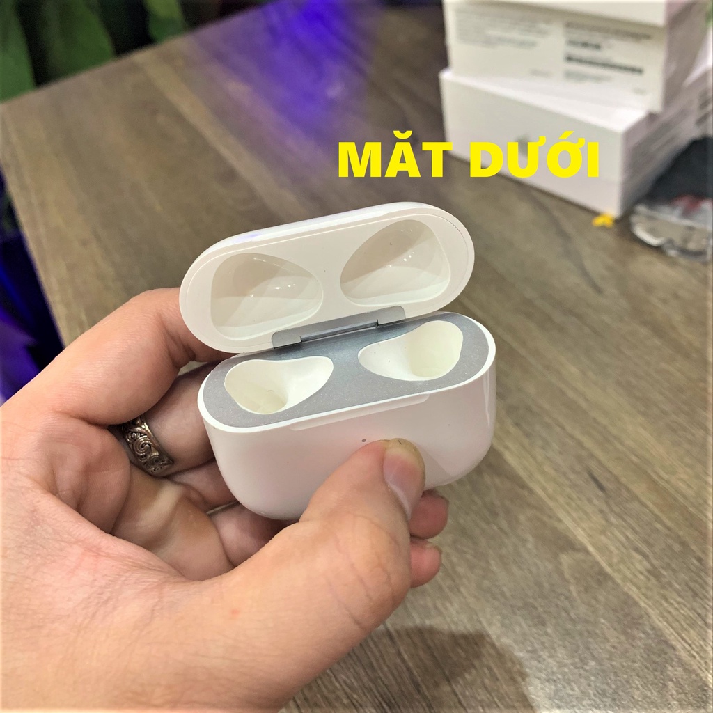 Miếng dán chống bụi cho AirPods, Chống xước, bảo vệ AirPods nhiều màu đẹp.