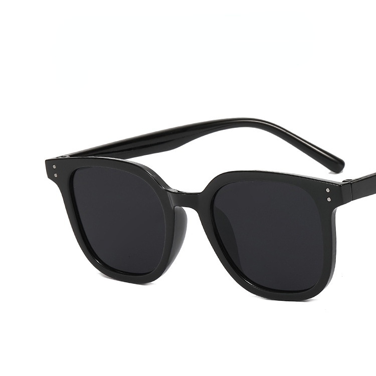 Kính Mát Tròng Hình Học Cho Nam Nữ