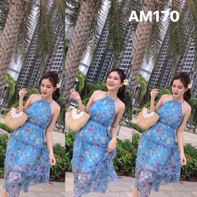 Đầm xoè voan cổ yếm và ảnh thật