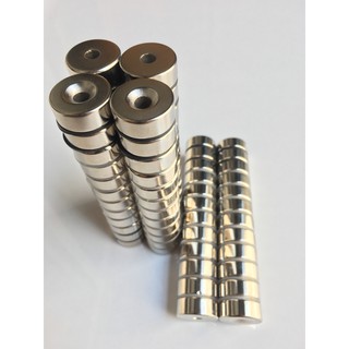 Nam châm đất hiếm 30x10 lỗ vít 6mm
