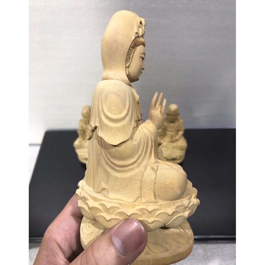 Tượng Gỗ Phật Bà Để Taplo Xe Hơi
