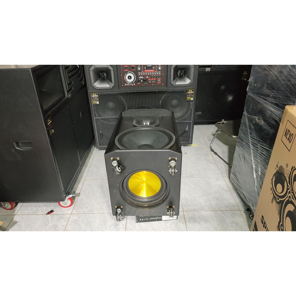 Loa kéo Nexo V379 pro bass sub 30 úp đất