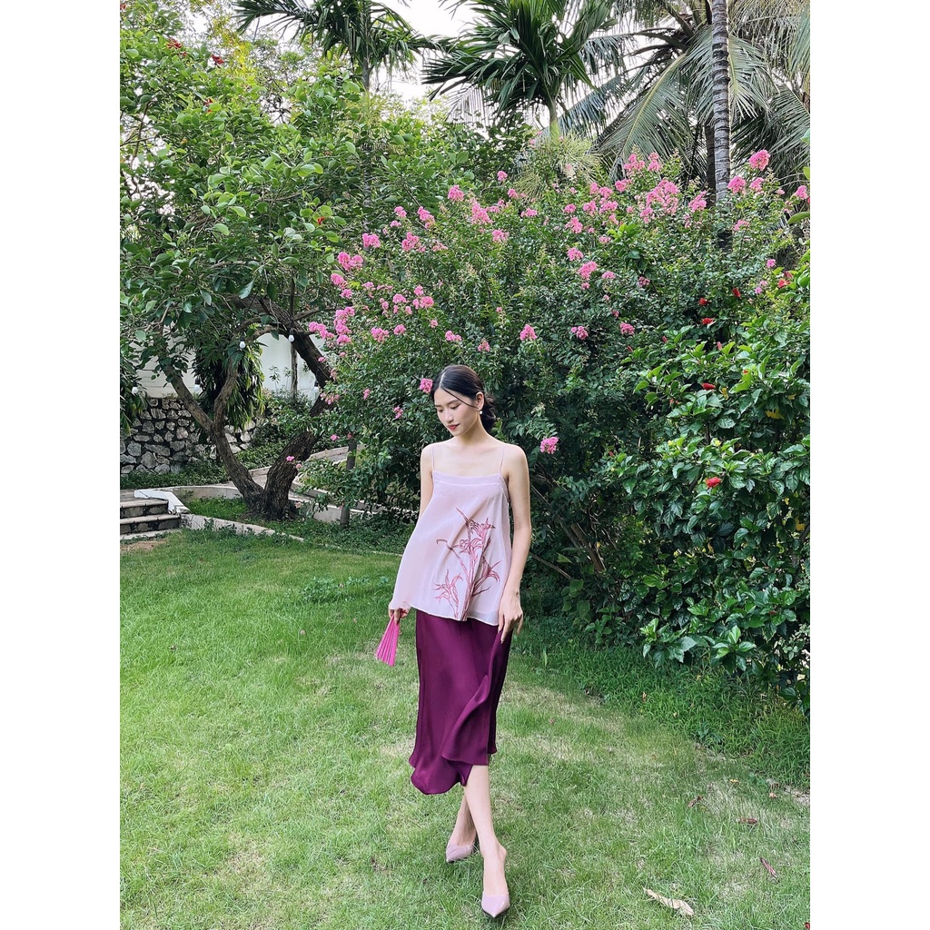 [Xéo Xọ] Áo hai dây thêu Bách Hợp