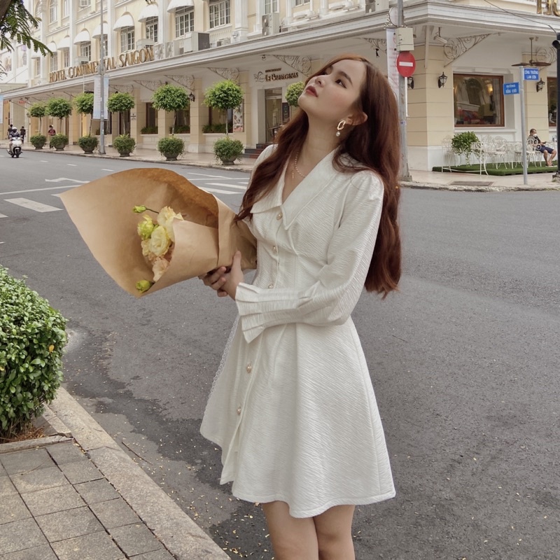 Đầm thiết kế tiểu thư LAMUSE dáng ngắn phối nút cổ điển (Pearl Dress) | BigBuy360 - bigbuy360.vn