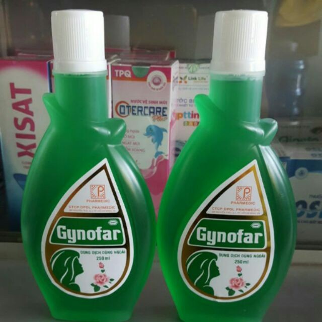 Dung Dịch Vệ Sinh Nữ Gynofar chai 250ml