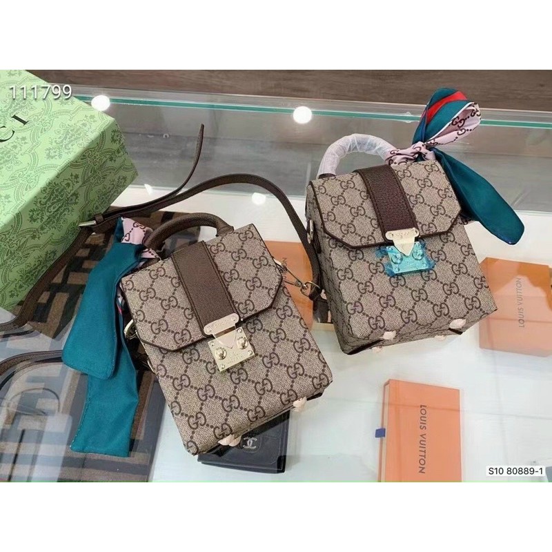 Túi Gucci mini dáng hộp cá tính