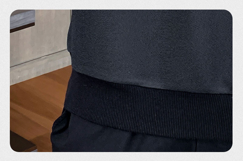 Áo nam cổ tròn tay dài họa tiết sọc size M - 4XL thời trang